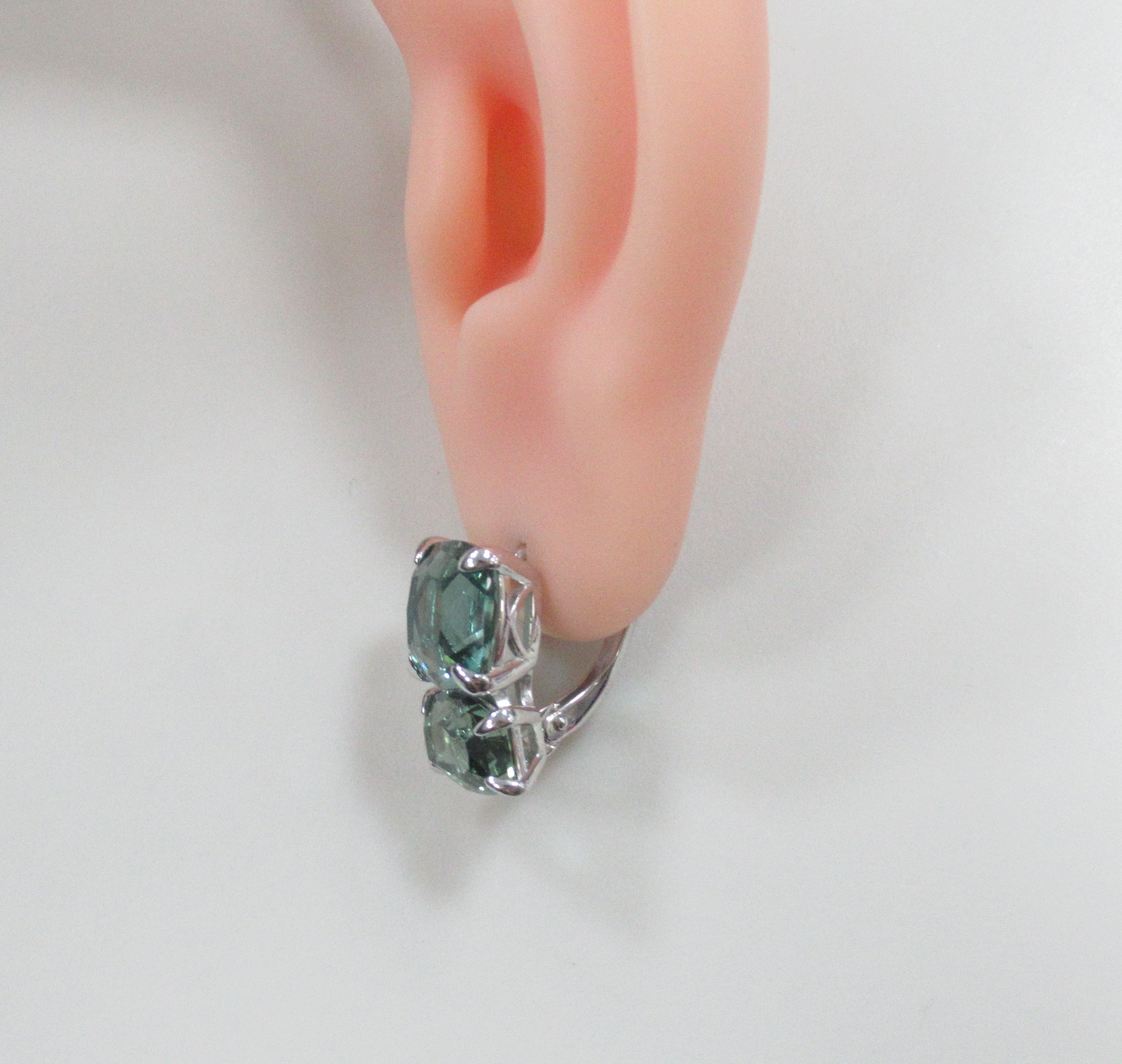 Серебряные серьги с празиолитами